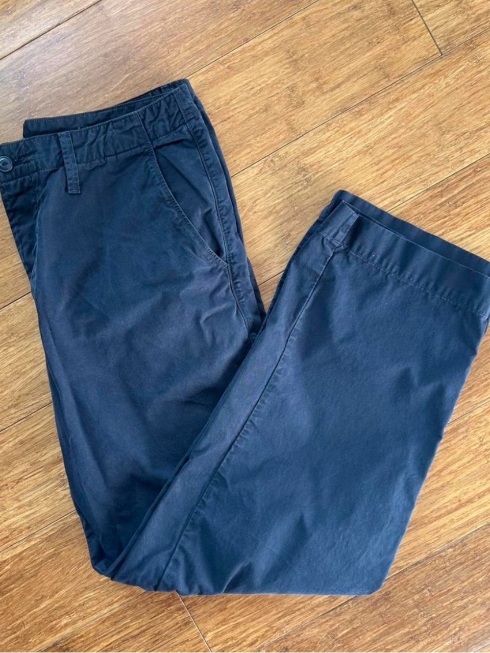 Save Khaki United Men's Straight Chinos in Navy - 33x29